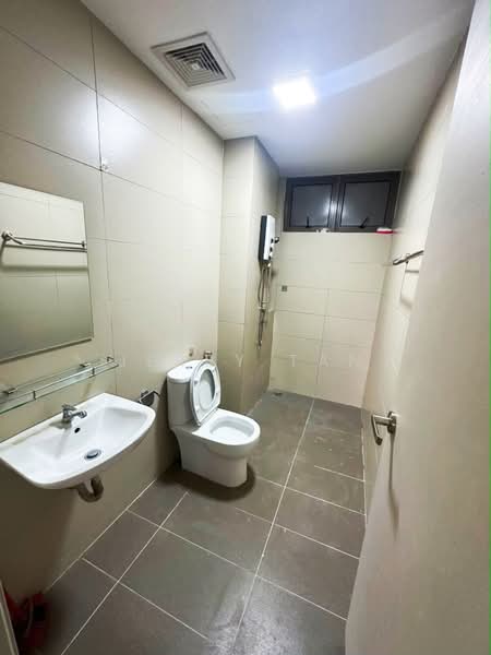 Condominium for Rent at Skycube - Jerry Tan - Bathroom - PropertyGuru.com.my