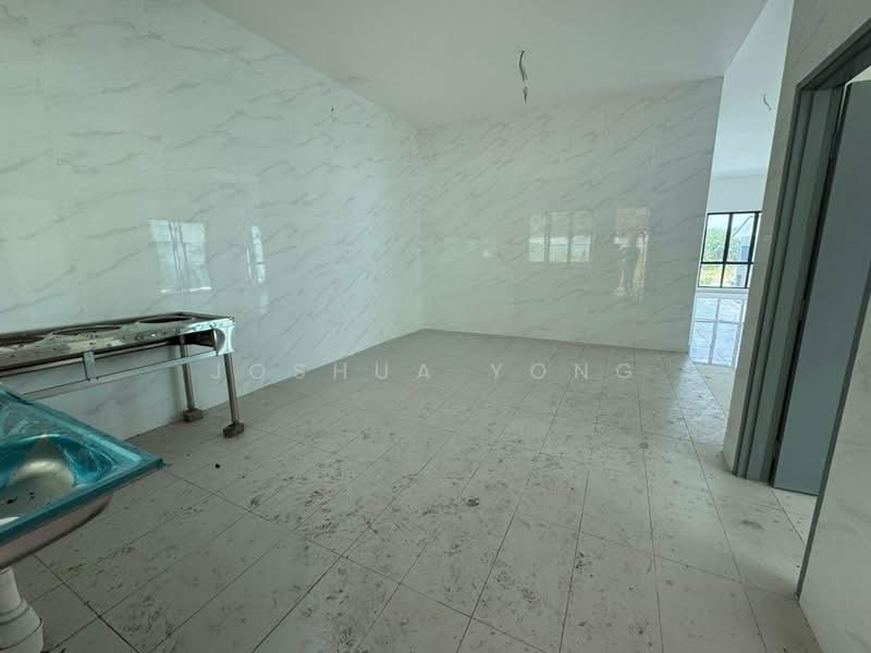 Semi-Detached House for Sale in Taman Jenderam Damai (Dengkil) - Joshua Yong - Kitchen - PropertyGuru.com.my