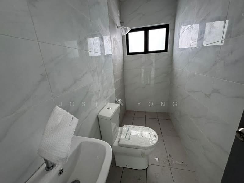 Semi-Detached House for Sale in Taman Jenderam Damai (Dengkil) - Joshua Yong - Bathroom - PropertyGuru.com.my