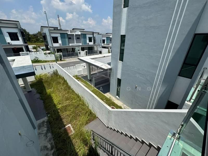Semi-Detached House for Sale in Taman Jenderam Damai (Dengkil) - Joshua Yong - Exterior - PropertyGuru.com.my