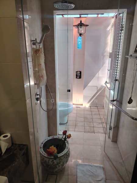 Bungalow for Sale in Bukit Jelutong (Shah Alam) - King Chong - Bathroom - PropertyGuru.com.my