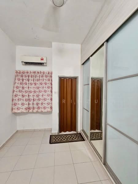 Townhouse for Sale in Klang (Selangor) - Mohd Ridzuan - Interior - PropertyGuru.com.my