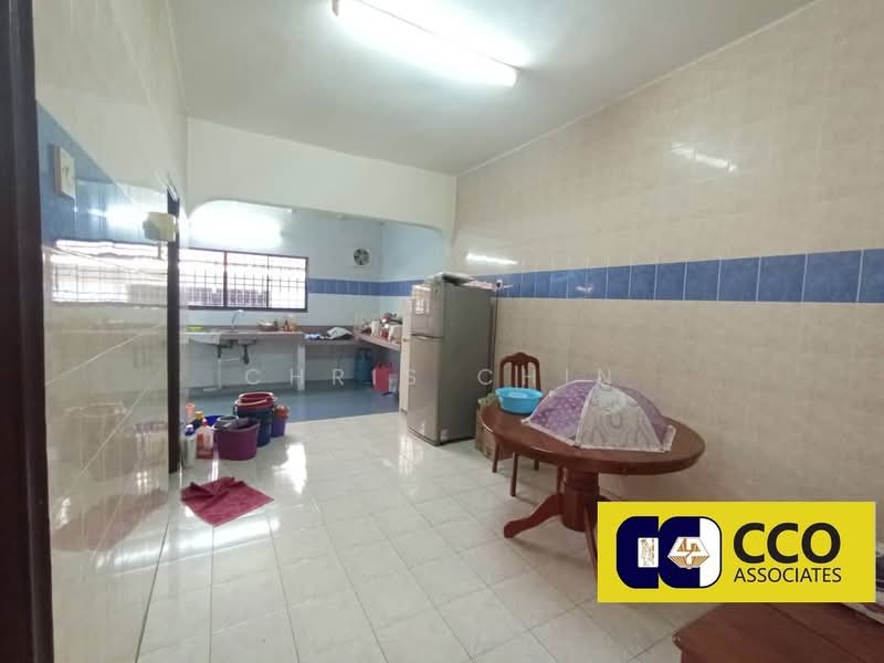 2-storey Terraced House for Sale in Taman Perpaduan Ria (Tambun) - Chris Chin - Kitchen - PropertyGuru.com.my