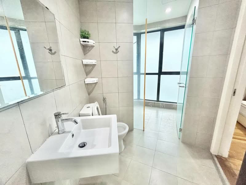 Kediaman Servis untuk Disewa di Setia SKY Residences - Zulhaikal Asmadee - Bathroom - PropertyGuru.com.my