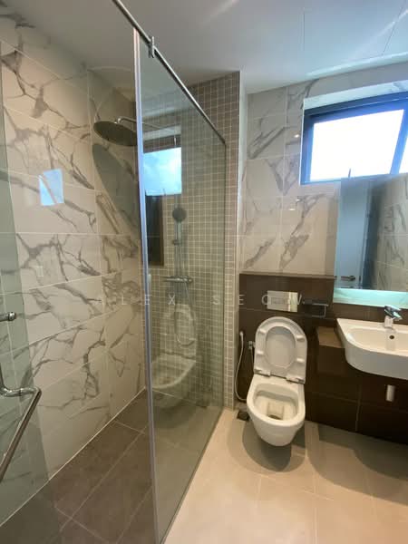 Servis Apartment untuk Disewa di Residensi 38 Bangsar - Alex Seow - Bathroom - PropertyGuru.com.my