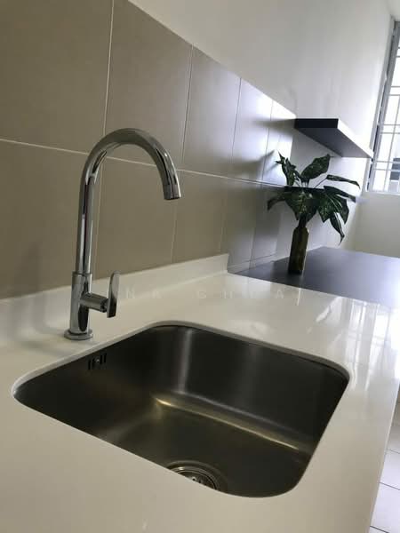 Servis Apartment untuk Dijual di Meridin Suites @ The Meridin - Ina Chua - PropertyGuru.com.my