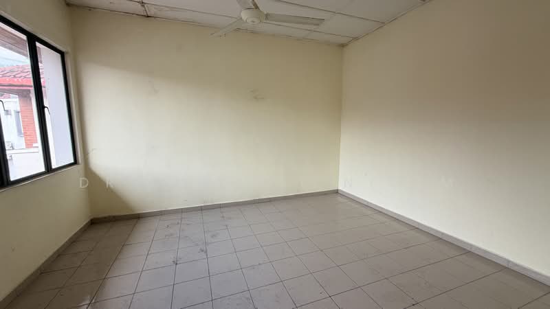 Semi-Detached House for Rent in Templer Bestari (Rawang) - Dr Shahril Nizam - Interior - PropertyGuru.com.my