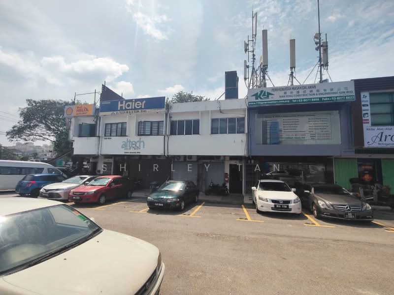 Warehouse for Rent in Taman Bukit Kuchai (Bandar Kinrara) - Shirley Tan - Exterior - PropertyGuru.com.my