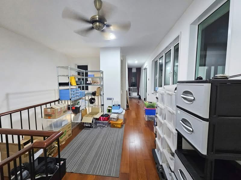 Rumah Teres 3.5 Tingkat untuk Dijual di Putra Heights (Subang Jaya) - Jason Ooi - Corridor - PropertyGuru.com.my