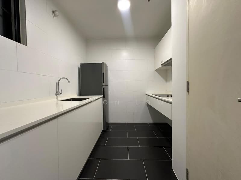 Servis Apartment untuk Disewa di SqWhere Service Apartments - Jason Low - Kitchen - PropertyGuru.com.my