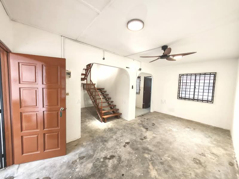 2-storey Terraced House for Sale in Taman Mawar (Pasir Gudang) - Dareon Lim - PropertyGuru.com.my