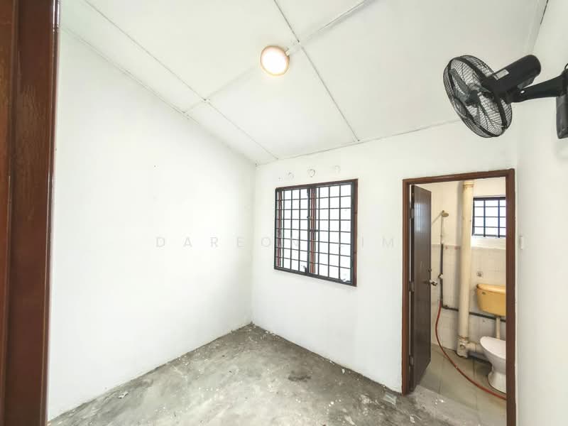 2-storey Terraced House for Sale in Taman Mawar (Pasir Gudang) - Dareon Lim - PropertyGuru.com.my