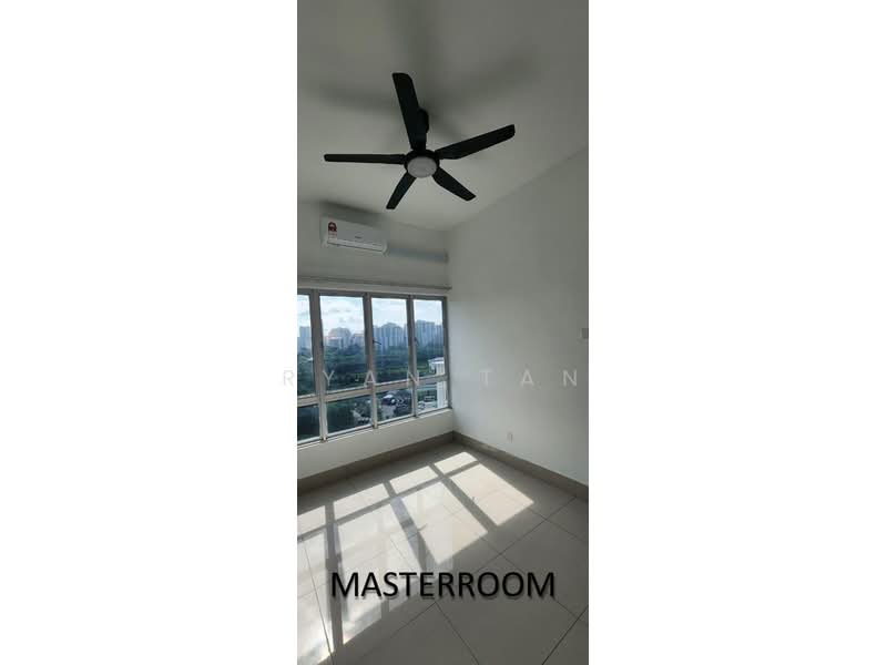 Service Residence for Sale at Serviced Residence @ Razak City Residences (RC Residences) - Ryan Tan - Master Bedroom - PropertyGuru.com.my