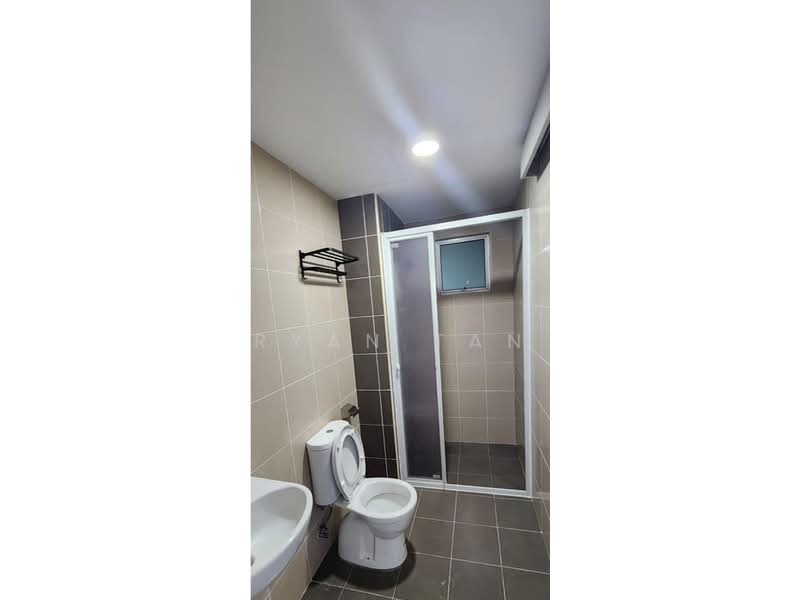 Service Residence for Sale at Serviced Residence @ Razak City Residences (RC Residences) - Ryan Tan - Bathroom - PropertyGuru.com.my