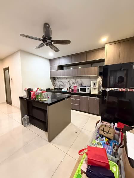 Rumah Teres 2 Tingkat untuk Dijual di Taman Megah Ria (Masai) - Crystal Tan - Kitchen - PropertyGuru.com.my