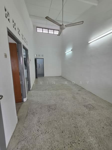 Rumah Teres 1-Tingkat untuk Dijual di Taman Sri Tebrau (Johor Bahru) - Kelvin Koay - PropertyGuru.com.my