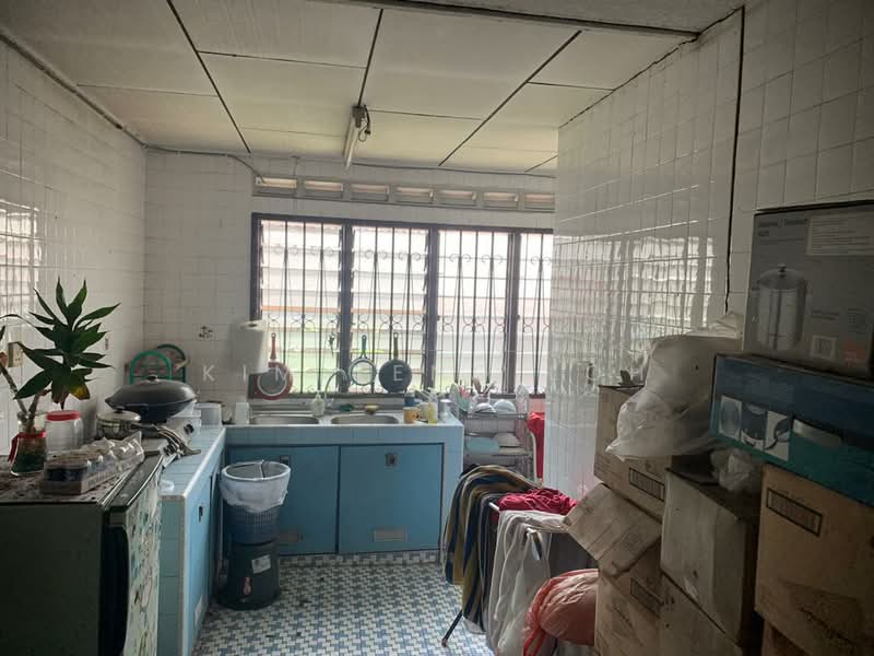 Rumah Teres 1-Tingkat untuk Dijual di Taman Pelangi (Johor Bahru) - Kim Yeng Loh - Kitchen - PropertyGuru.com.my