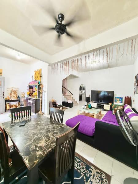 2-storey Terraced House for Sale in Taman Nusa Bestari 2 (Iskandar Puteri (Nusajaya)) - Ricky Woo - Living Room - PropertyGuru.com.my