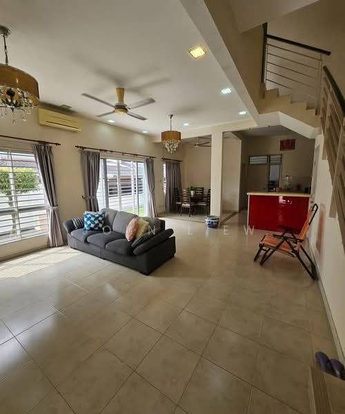 Rumah Kluster untuk Dijual di Sunway Alam Suria (Shah Alam) - John Liew - Living Room - PropertyGuru.com.my