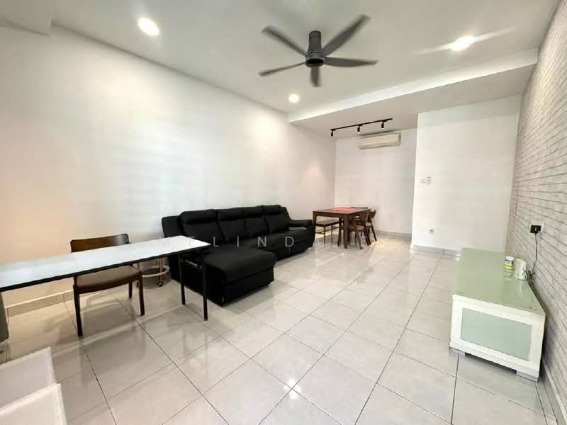2-storey Terraced House for Sale in Taman Kempas Baru (Tampoi) - Melinda Ee - Living Room - PropertyGuru.com.my