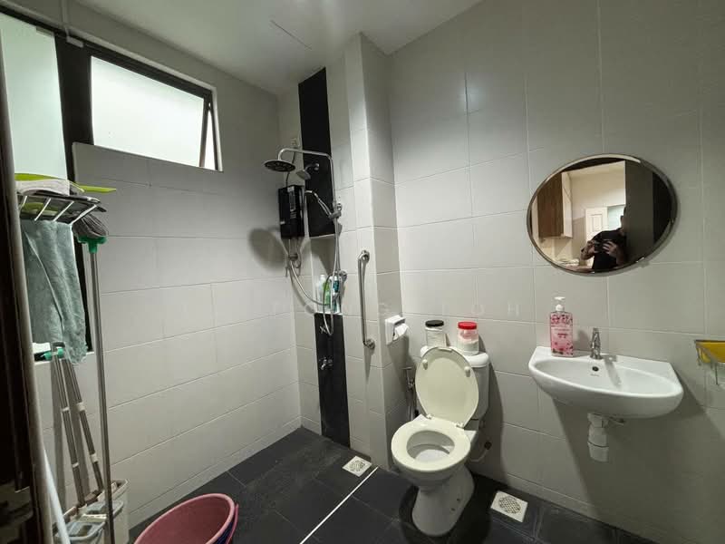 Cluster House for Sale in Taman Adda Heights (Tebrau) - Ee Fong Toh - Bathroom - PropertyGuru.com.my