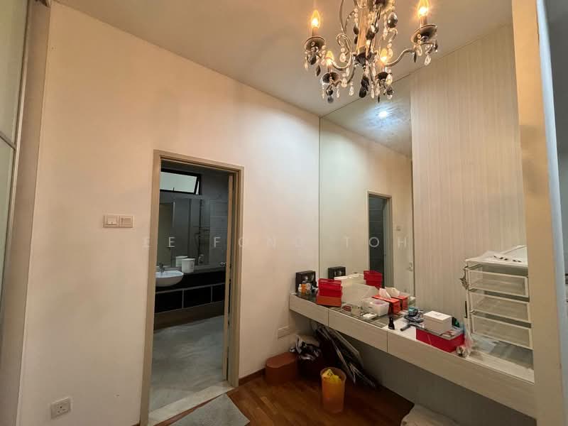Cluster House for Sale in Taman Adda Heights (Tebrau) - Ee Fong Toh - Bathroom - PropertyGuru.com.my