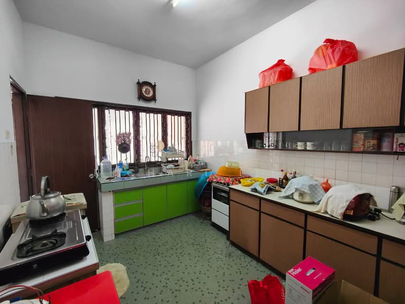2-storey Terraced House for Sale in SS2 (Petaling Jaya) - Richard Liew - Kitchen - PropertyGuru.com.my
