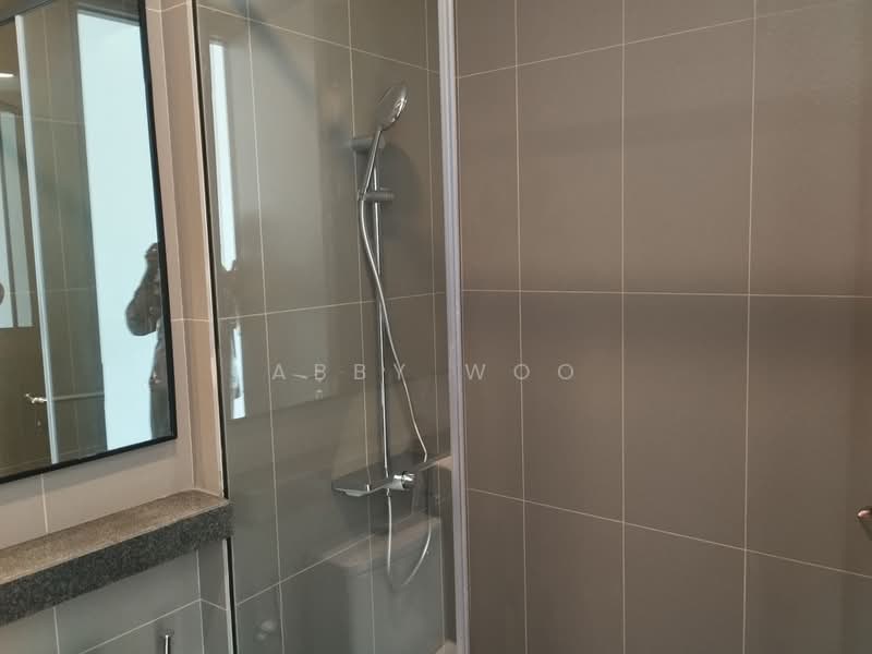 Kondominium untuk Disewa di THE VUE @ MONTEREZ - Abby Woo - Bathroom - PropertyGuru.com.my