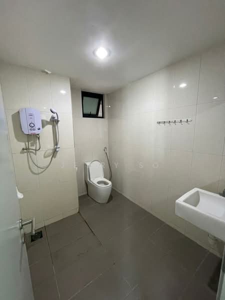 Kondominium untuk Disewa di The Promenade - Jerry So - Bathroom - PropertyGuru.com.my