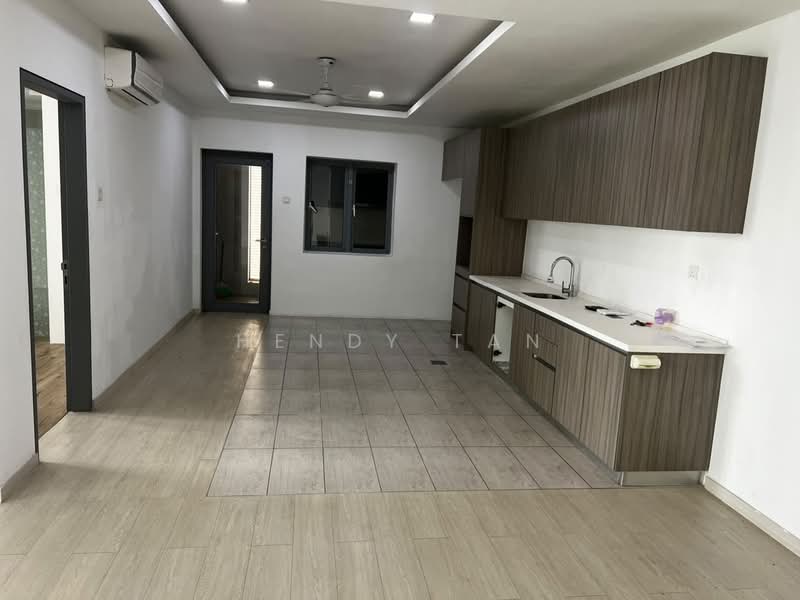 Kondominium untuk Disewa di Lakefront Residence - Hendy Tan - PropertyGuru.com.my
