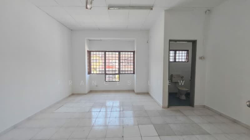 2-storey Terraced House for Sale in Taman Puncak Jalil (Seri Kembangan) - Frances Liew - Interior - PropertyGuru.com.my