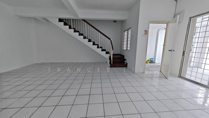 2-storey Terraced House for Sale in Taman Puncak Jalil (Seri Kembangan) - Frances Liew - Interior - PropertyGuru.com.my