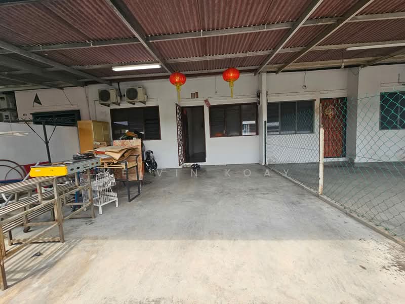 Rumah Teres 1 Tingkat untuk Dijual di Taman Puteri Wangsa (Ulu Tiram) - Kelvin Koay - Exterior - PropertyGuru.com.my