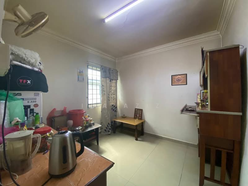 1-storey Terraced House for Sale in Senai (Johor) - Ida Aziz - Living Room - PropertyGuru.com.my