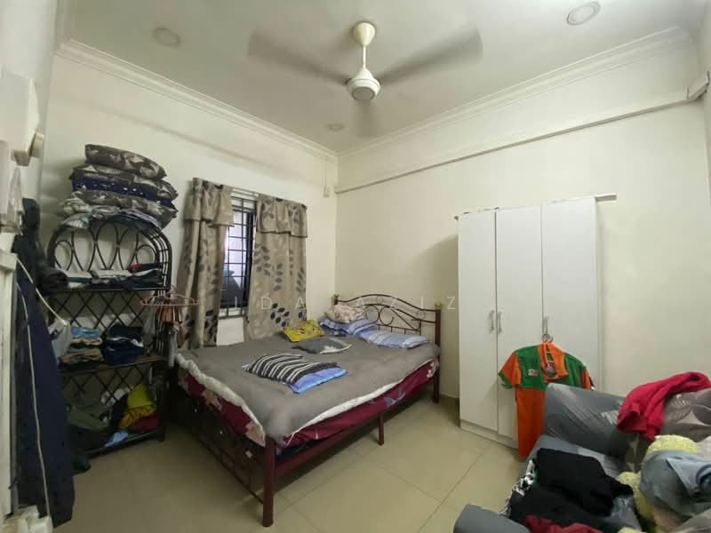 1-storey Terraced House for Sale in Senai (Johor) - Ida Aziz - Bedroom - PropertyGuru.com.my