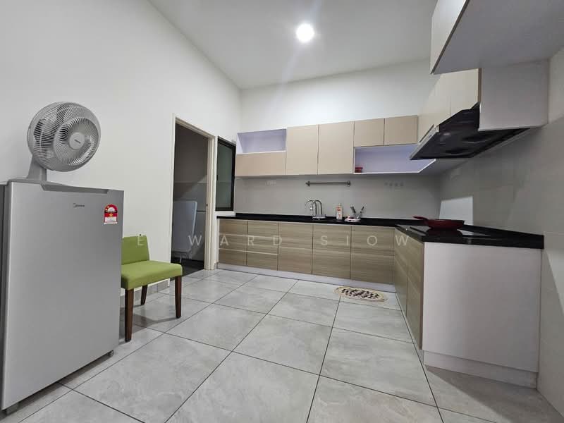 Semi-Detached House for Rent in Johor Bahru (Johor) - Edward Siow - Kitchen - PropertyGuru.com.my