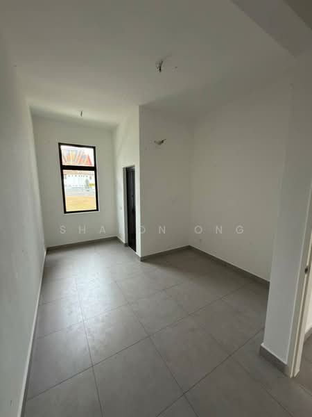 2-storey Terraced House for Sale in Taman Mount Austin (Tebrau) - Sharon Ong - Interior - PropertyGuru.com.my