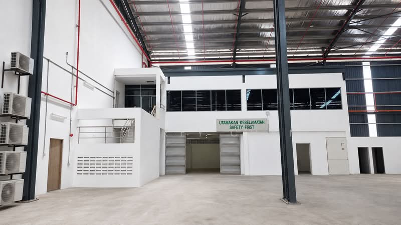 Detached Factory for Rent in Uep Industrial Park (Subang Jaya) - Jeffrey Chan - Interior - PropertyGuru.com.my