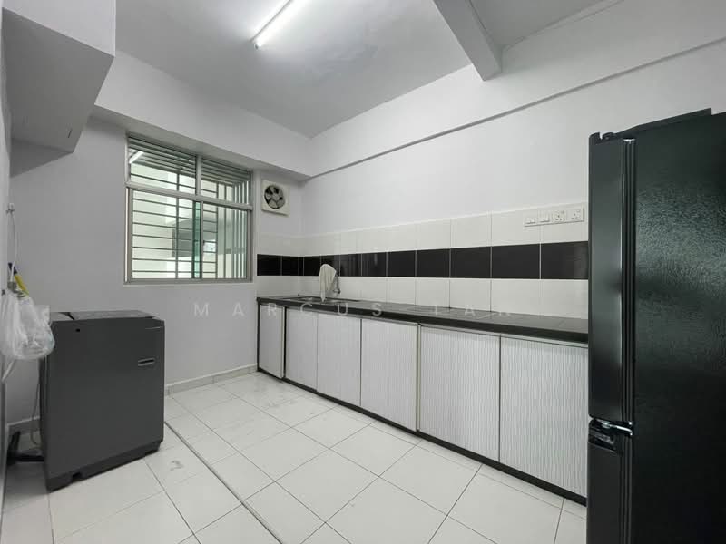 Pangsapuri untuk Disewa di Pinang Laguna - Marcus Tan - Kitchen - PropertyGuru.com.my