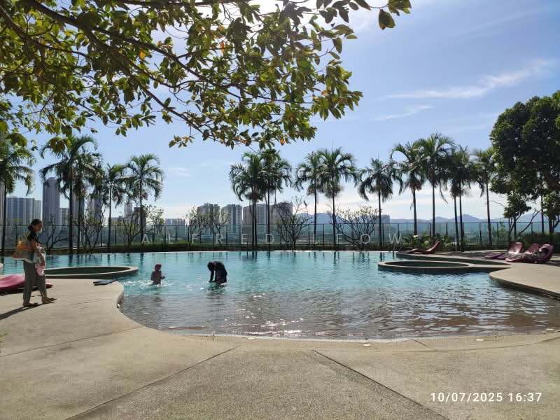 Kondominium untuk Disewa di KL Traders Square - Alfred Leow - Pool - PropertyGuru.com.my