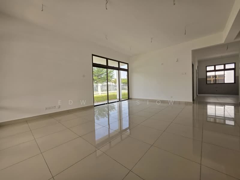 2-storey Terraced House for Rent in Skudai (Johor) - Edward Siow - Living Room - PropertyGuru.com.my