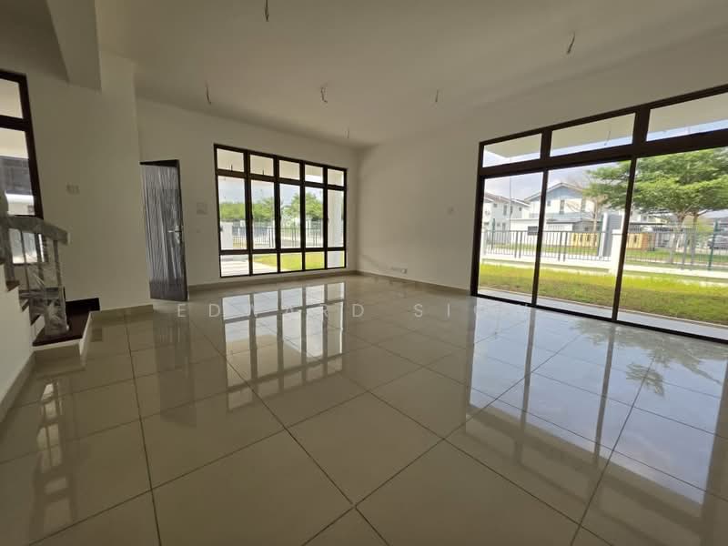 2-storey Terraced House for Rent in Skudai (Johor) - Edward Siow - Living Room - PropertyGuru.com.my