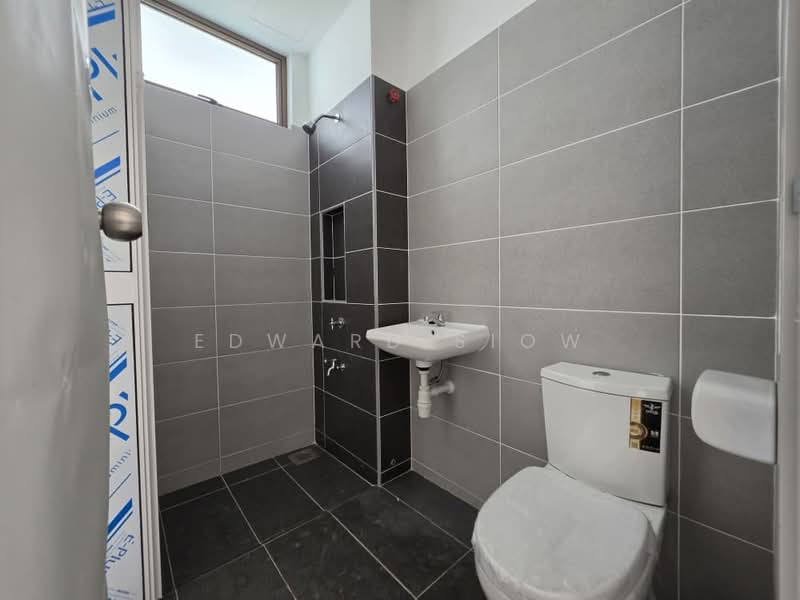 2-storey Terraced House for Rent in Skudai (Johor) - Edward Siow - Bathroom - PropertyGuru.com.my