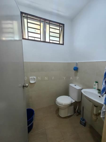 2-storey Terraced House for Sale in Taman Seri Orkid (Skudai) - Danny Yap - Bathroom - PropertyGuru.com.my