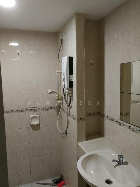 Condominium for Sale at Pelangi Utama - Wawa Leong - Bathroom - PropertyGuru.com.my