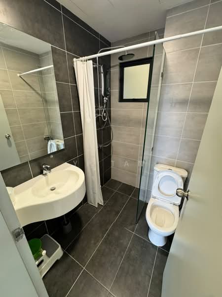 Kondominium untuk Disewa di Platinum Arena - YP Tan - Bathroom - PropertyGuru.com.my