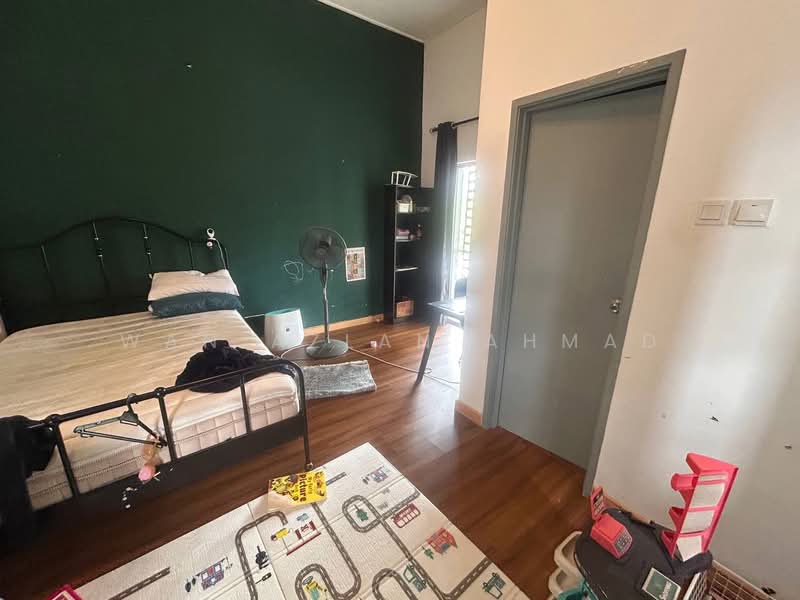 2.5-storey Terraced House for Sale in Ukay Perdana (Ulu Kelang) - Wan Azlan Ahmad - PropertyGuru.com.my