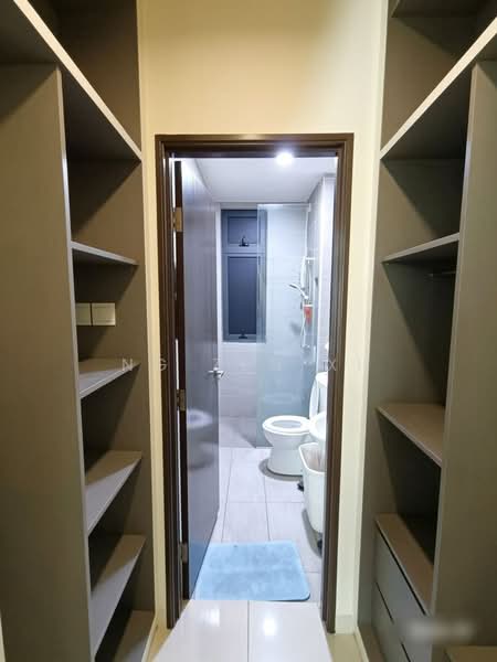 Service Residence for Sale at 8Scape Residence @ Sutera - NG ZEN XI - Bathroom - PropertyGuru.com.my