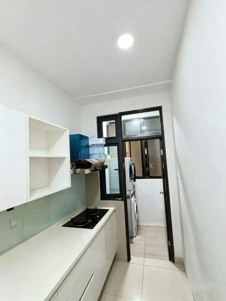 Service Residence for Sale at 8Scape Residence @ Sutera - NG ZEN XI - Kitchen - PropertyGuru.com.my