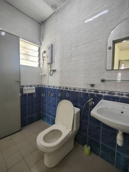 2-storey Terraced House for Sale in Damansara Jaya (Petaling Jaya) - Richard Liew - Bathroom - PropertyGuru.com.my